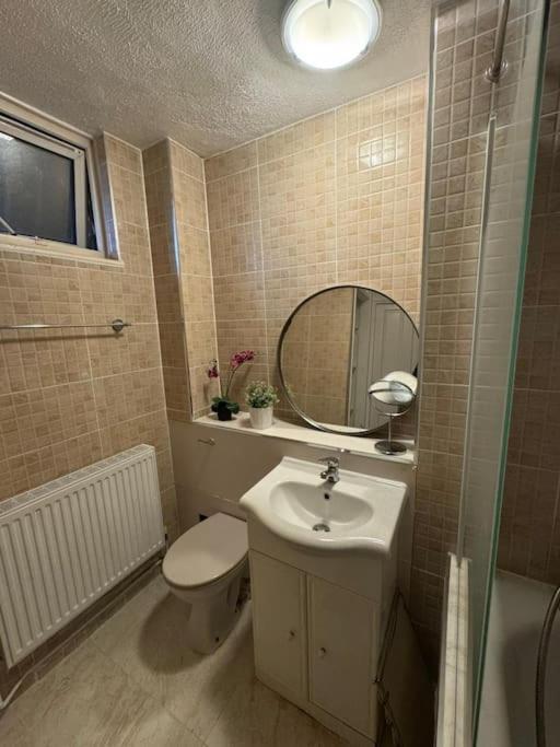 Tks Modern 1bed Flat, Appartamento *
