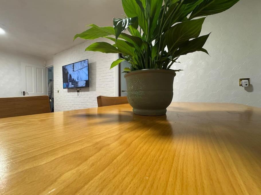 Tks Modern 1bed Flat, Appartamento *